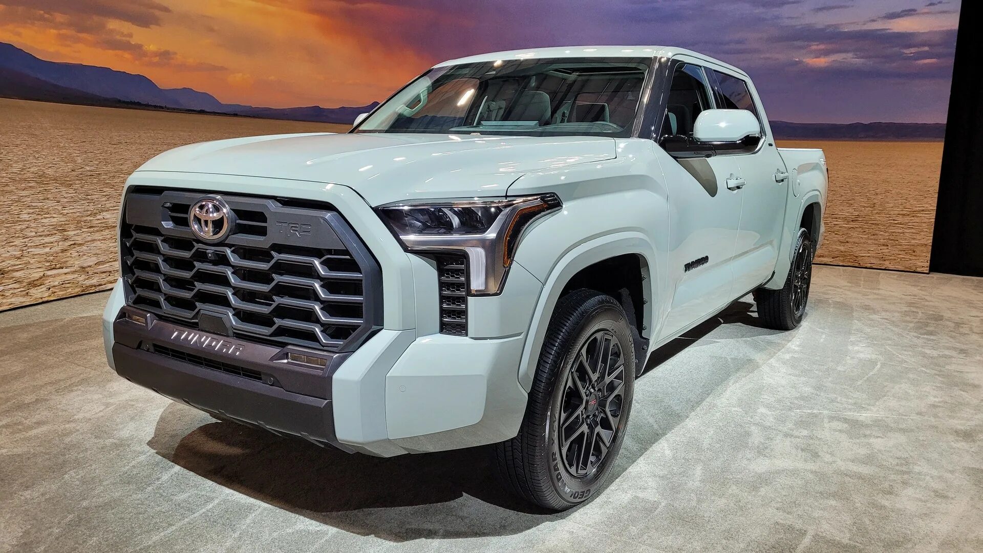 Тойота тундра гибрид. Toyota tacoma 2023. Новая toyota tundra 2022. Tundra 2023. Toyota tundra 2021 new.