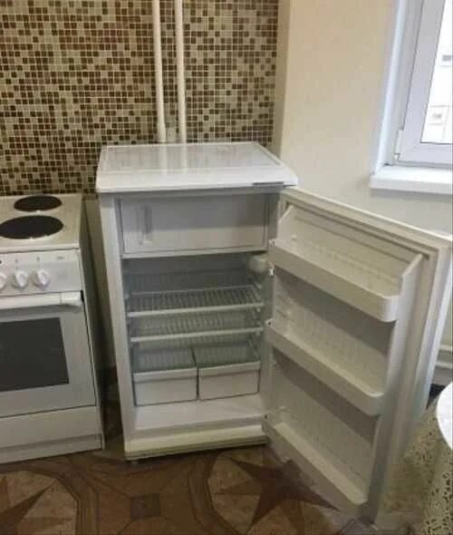 Холодильник смоленск регулировка температуры. Холодильник Смоленск 414. Холодильник Смоленск 414 КШ-165/22. Смоленск 414 регулировка температуры. Смоленск 414 холодильник какого года.