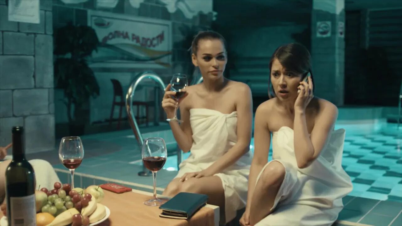 Универ 3 сезон 147 серия. Универ 3 6. Универ новая общага 3 сезон маша. Универ начальница майкла. Универ новая общага 3 сезон 10 серия.