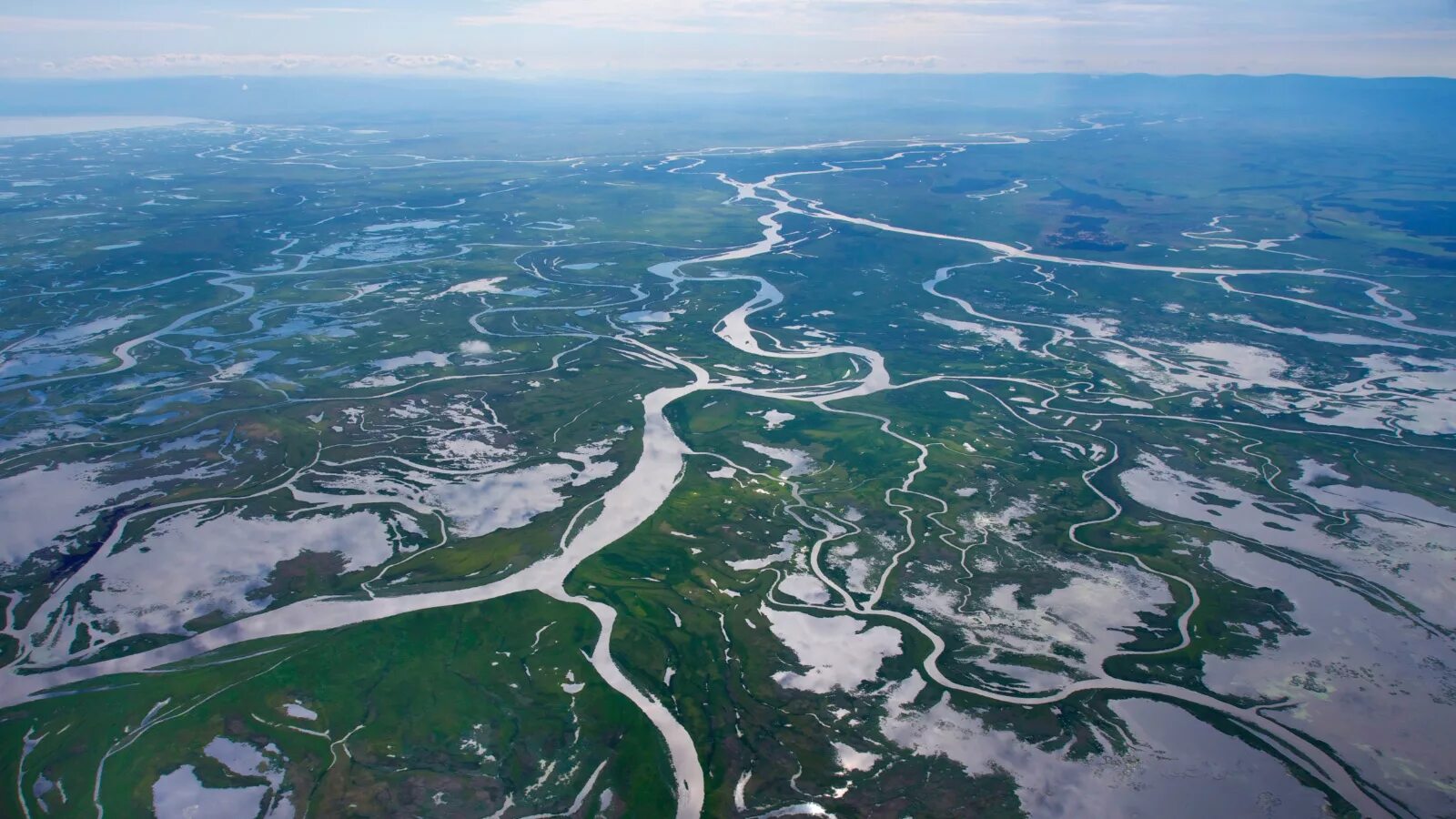 Дельта реки Селенга. Дельта реки Селенга озеро Байкал. Река Селенга в Бурятии Дельта. Река Селенга впадает в Байкал.