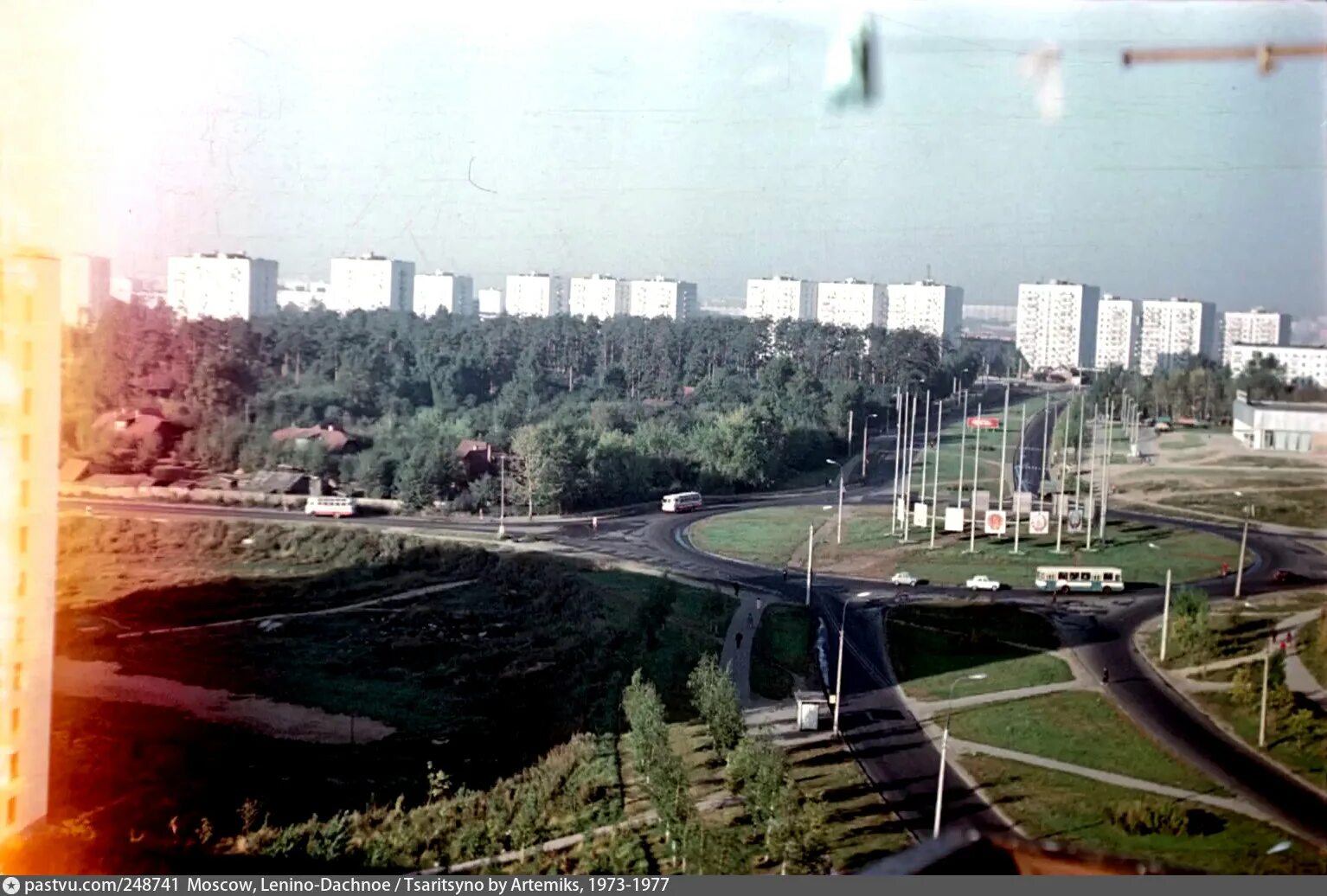 Прогулка по Москве 1976 года. Каким был город, когда вся страна впервые посмотре