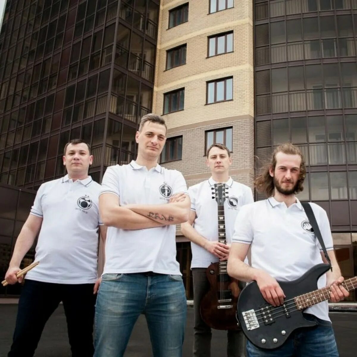 Британская рок группа муза. Bruthal 6. Гр 06. Группа stanfour. 6 рок группа.