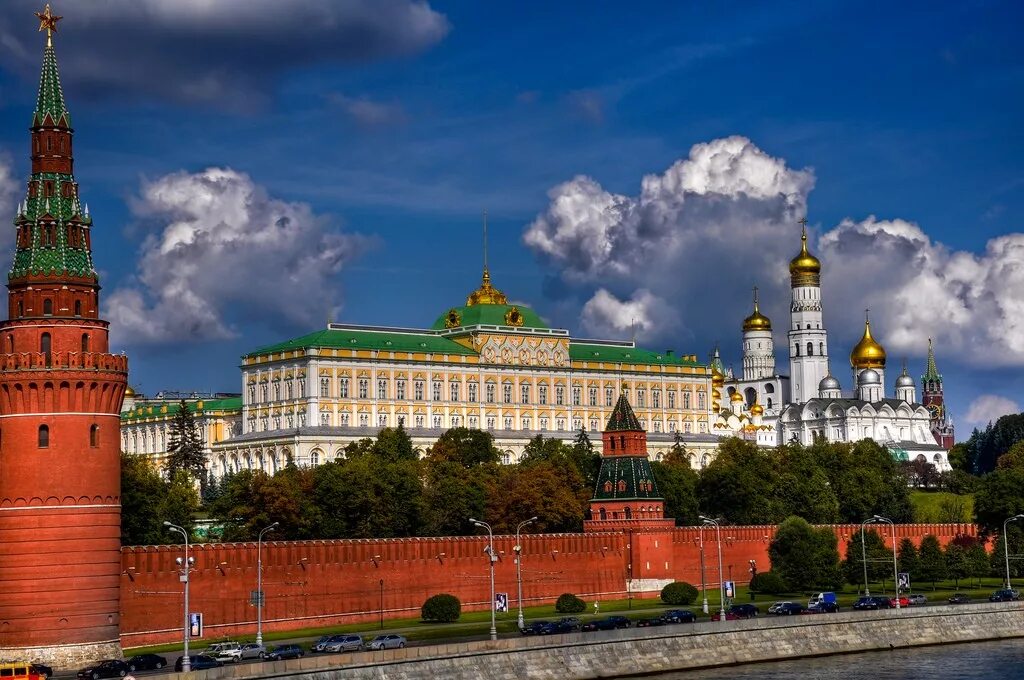 Кремль kremlin