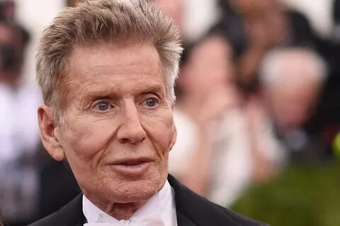 Кельвин кляйн. Кельвин кляйн создатель бренда. Кельвин кляйн дизайнер. Модельер по имени кельвин 5 букв. Кельвин кляйн модельер в молодости.