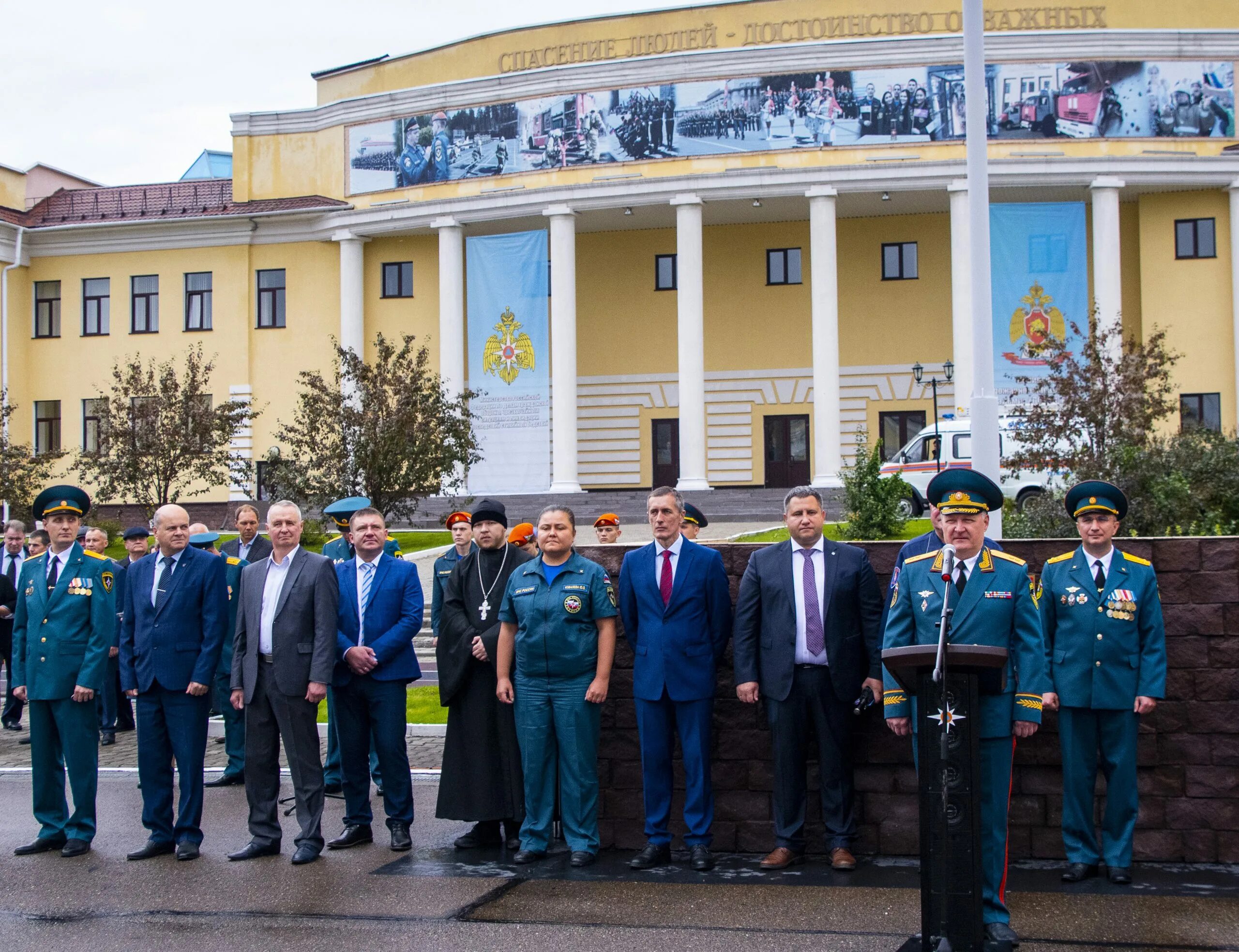 Сибирская пожарно-спасательная академия железногорск. Железногорск красноярский край мчс. Сибирская пожарно-спасательная академия железногорск. Академия мчс железногорск. Железногорск красноярский край академия мчс.