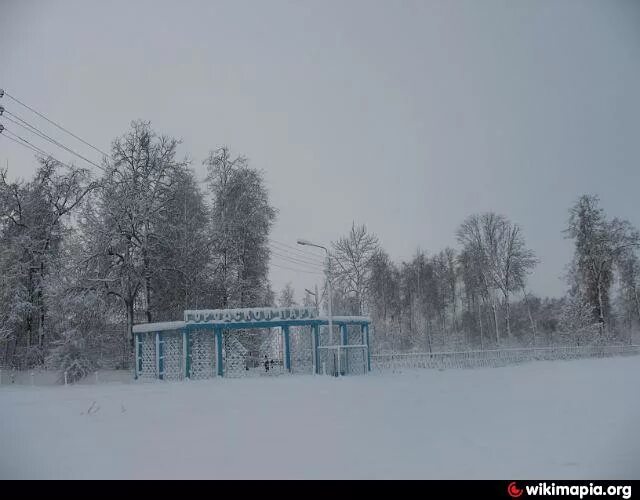 Городской парк Сухиничи. Город Сухиничи Сухиничский район. Парк в Сухиничах Калужской области. Стадион Сухиничи. Клев сухиничи