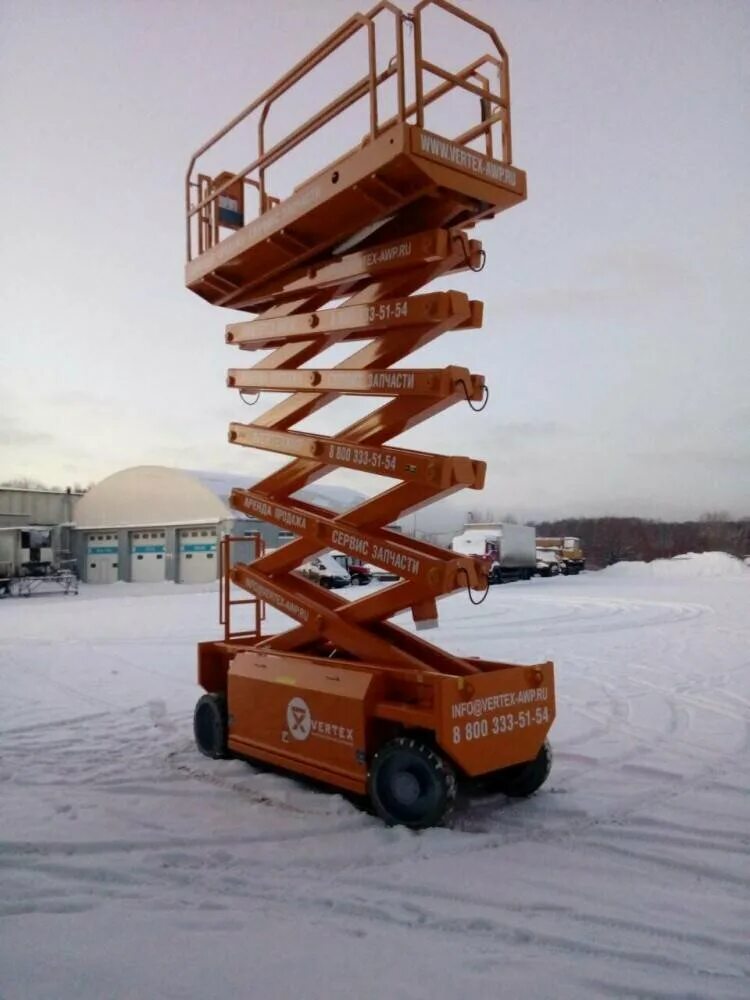 Вышка пиканиска. Автовышка самоходная hzc-120. Ножничный подъемник 500 кг грузоподъемность. Пиканиска подъемник. Телескопический подъемник haulotte.
