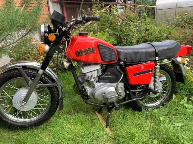 107-015. 107 люкс. 107. 010. Мотоцикл иж планета 5 красный.