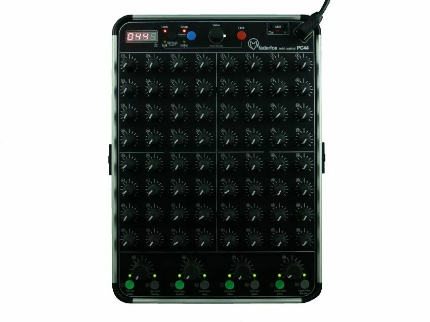 Midi pc. Midi контроллер behringer. midi controller с крутилками. faderfox pc12. midi controller с фейдерами.