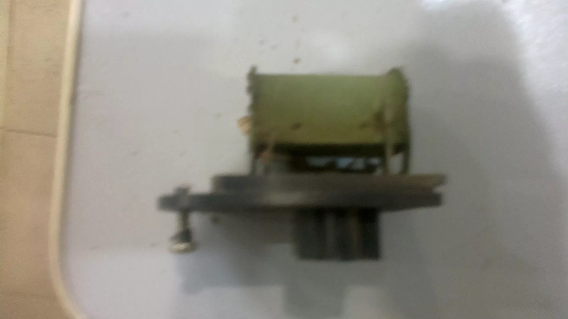 Блок сопротивления печки ваз 2110. Замена реостата печки. Замена реостата печки ларгус. Замена реостата печки. Замена реостата печки.