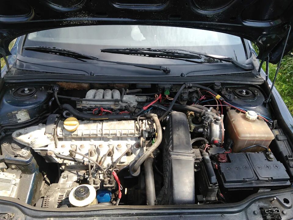 Рено лагуна 3 моторы. Рено лагуна 1 f3r. двигатель рено f3r 2.0. renault laguna f3r. рено лагуна 1 двигатель.