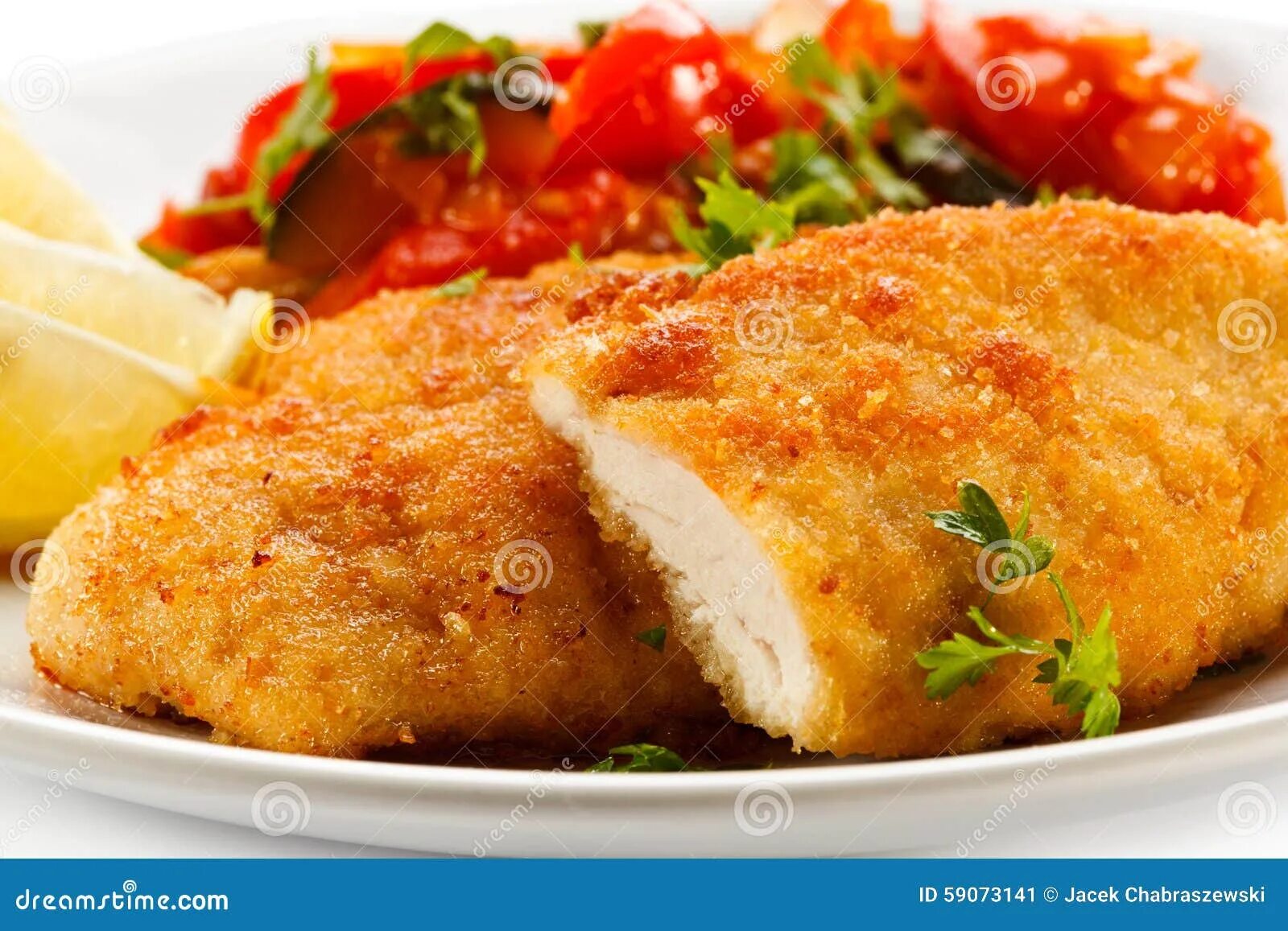 Как пожарить шницель из курицы