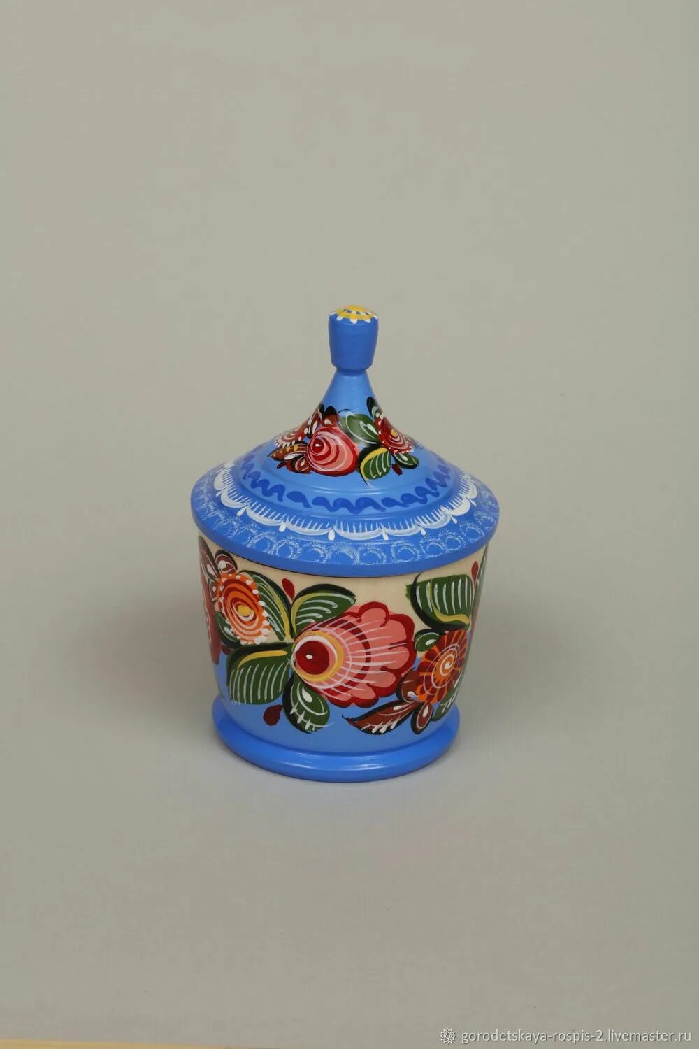 Городецкий сувенир сухарница. Тарелка с городецкой росписью. Интернет магазины городец. Городецкая роспись утварь. Городец нижегородская область.