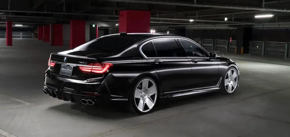 J11 тюнинг. BMW 7 g12. BMW 7 g11 Black. BMW 7 Black Edition. BMW 7 g11 g12 черная.