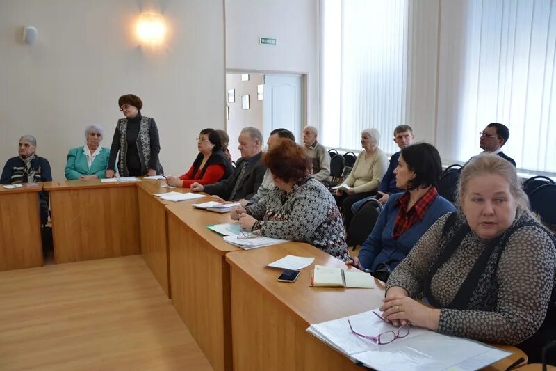 Сайт администрации энгельса. Городская администрация Энгельса. Общественный совет Приволжский Энгельсский район. Администрация Энгельсского муниципального района. Председатель комитета ЖКХ Энгельс.