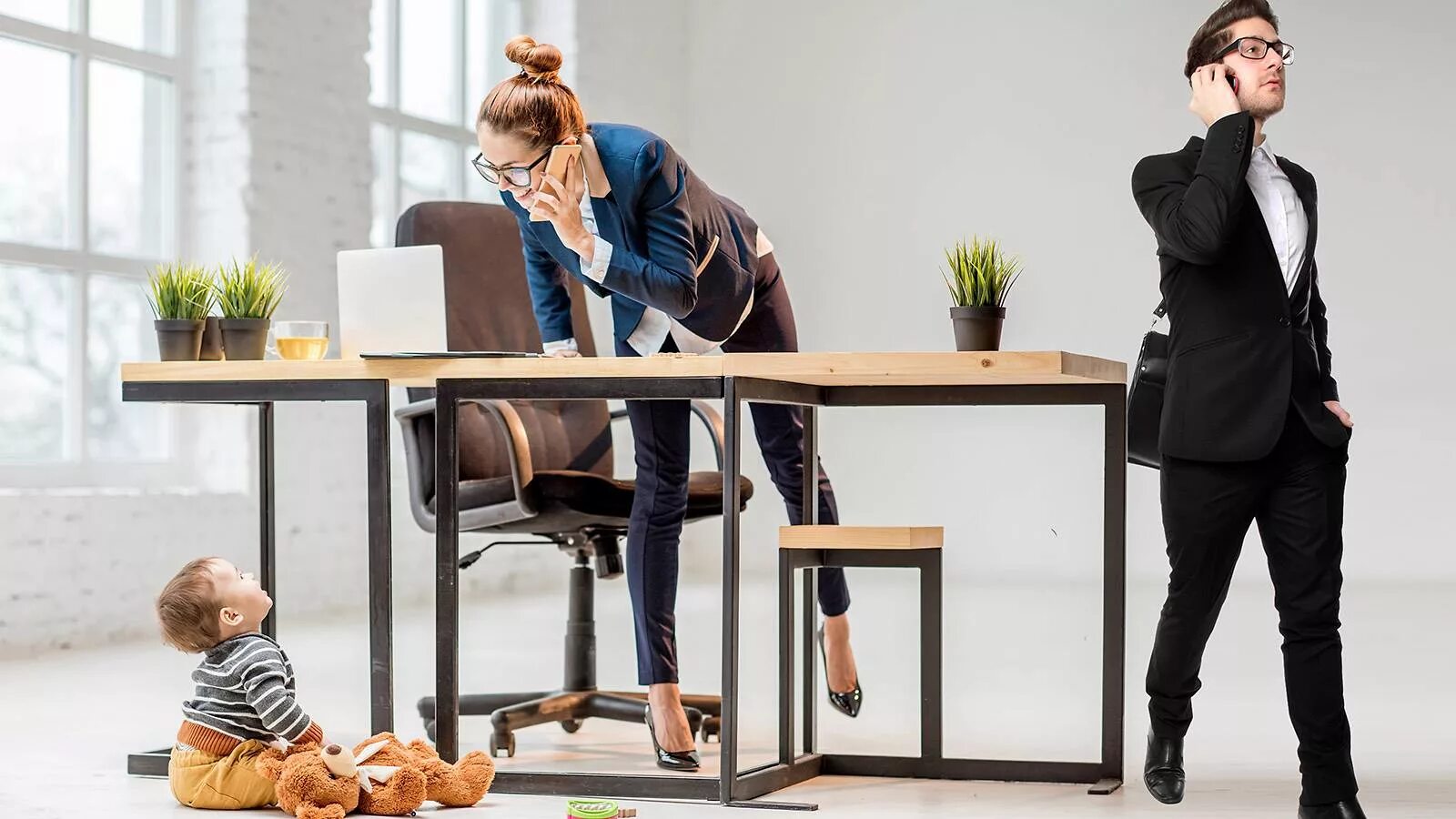 Do your mum work. Your parents work in an office. teenage life. hardworking parents png. does your mum work.