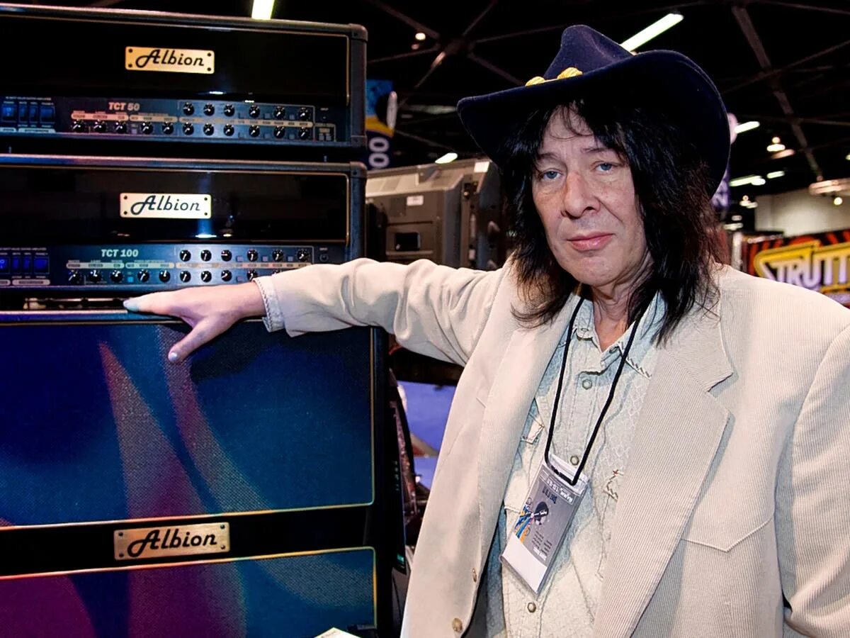 Пол эпуорт. Фото. Энди энди продюсер. Andy johns. Andy johns.