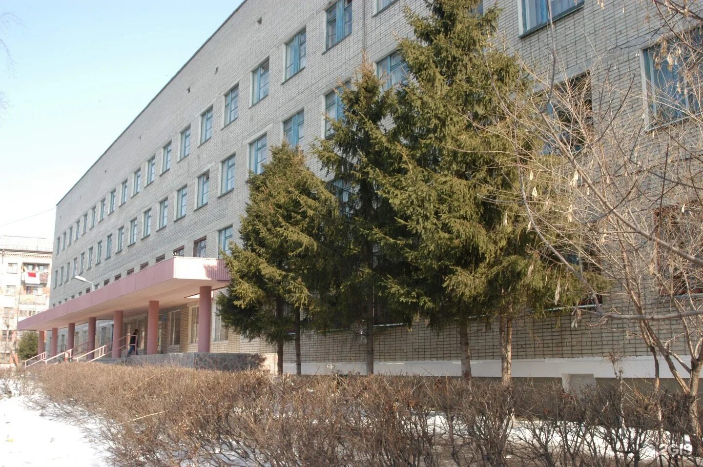 Ул карбышева 4 больница. Жд больница курган карбышева. железнодорожная больница, курган, улица карбышева, 35. курган ул проходная поликлиника. поликлиника курган проходная 6.