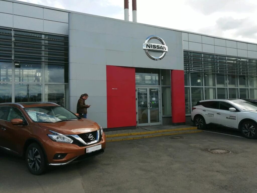 Автомир крылатское с пробегом. Автомир варшавское шоссе. автомир крылатское москва. автомир крылатская москва ул крылатская д 35. автомир ниссан крылатское.