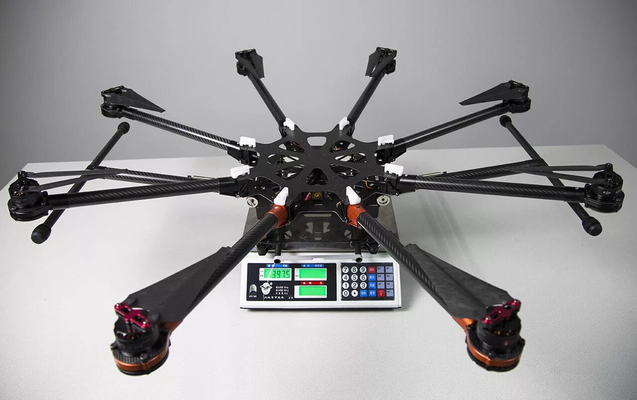 Коптер значение. DJI Spreading Wings s1000. DJI s1000. Мультикоптер DJI s1000 Premium. Октокоптер DJI Spreading Wings s1000 + a2.