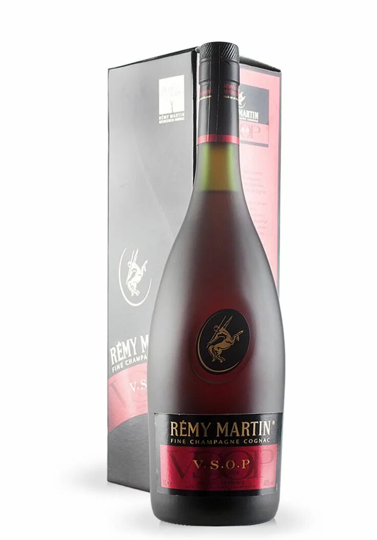 Remy martin fine champagne. Реми мартин всоп шампанское. remy martin vsop champagne cognac. реми мартель vsop. реми мартин файн шампань коньяк.
