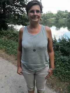 Saggy mom