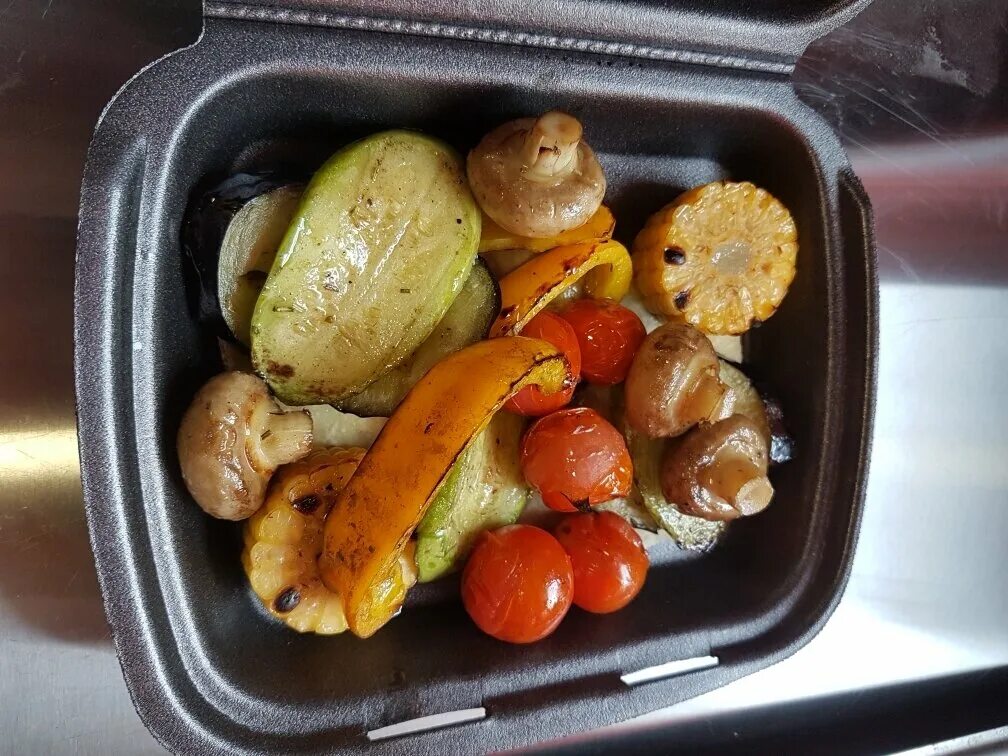 Шашлык югорск. Ош шашлык. Соус для шашлыка. Кафе в югорске. Жигар кабоб.