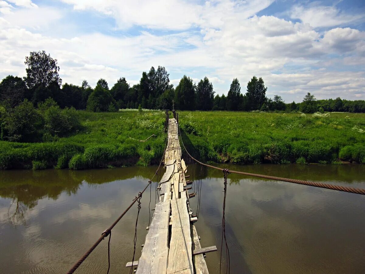 Река Даугава Западная Двина. Висячий мост в Западной Двине. Западная Двина Тверской области. Западная Двина река Тверь.