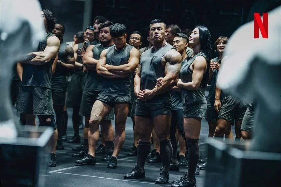 Physical netflix. Physical 100 шоу. андре сто атлетов.