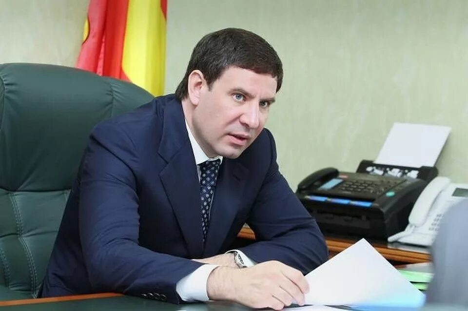 Макфа директор. Директор макфа.