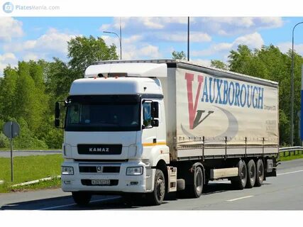 Значок камаз 5490