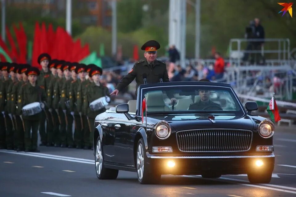 Парад Победы в Минске. Машины на параде Победы. День Победы парад Беларусь. Беларусь парад 9 мая. 9 мая в беларуси