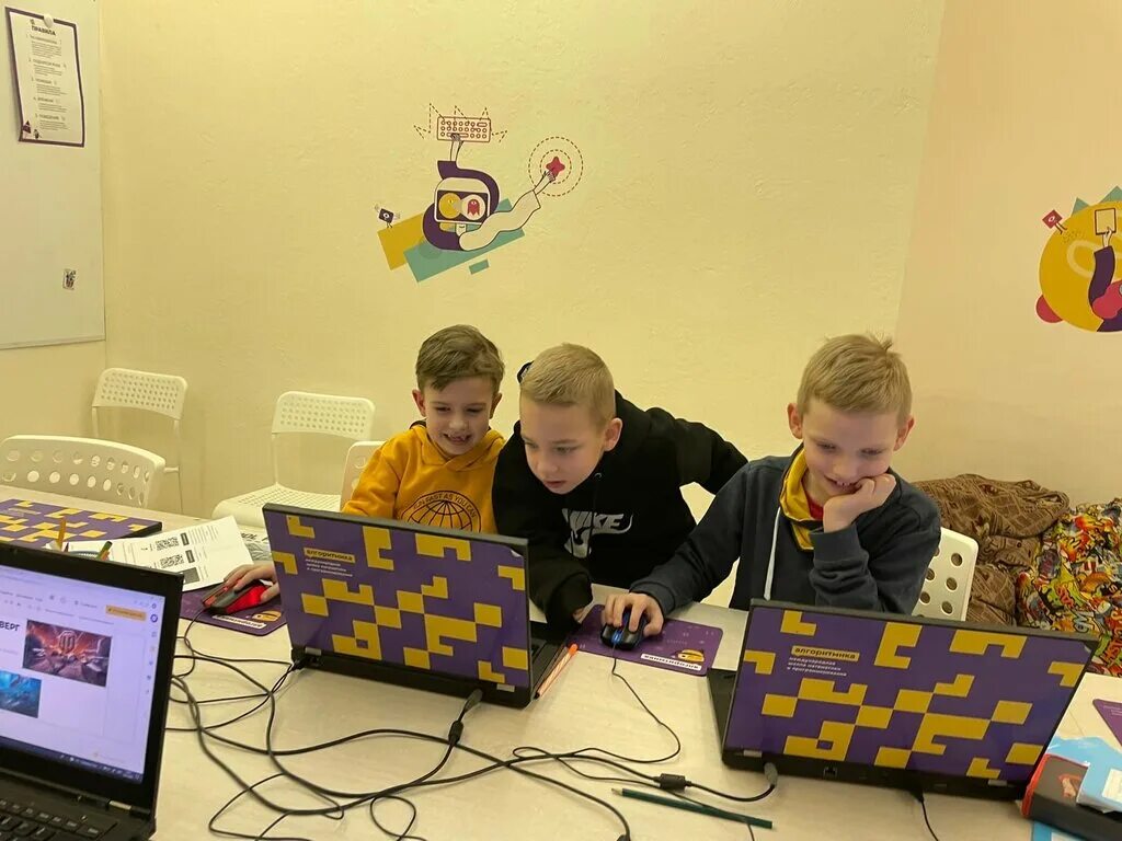 Пушкина 45 рыбинск. Алгоритмика обнинск. Лобанов алгоритмика. Алгоритмика ярославль. Алгоритмика вход в личный кабинет.