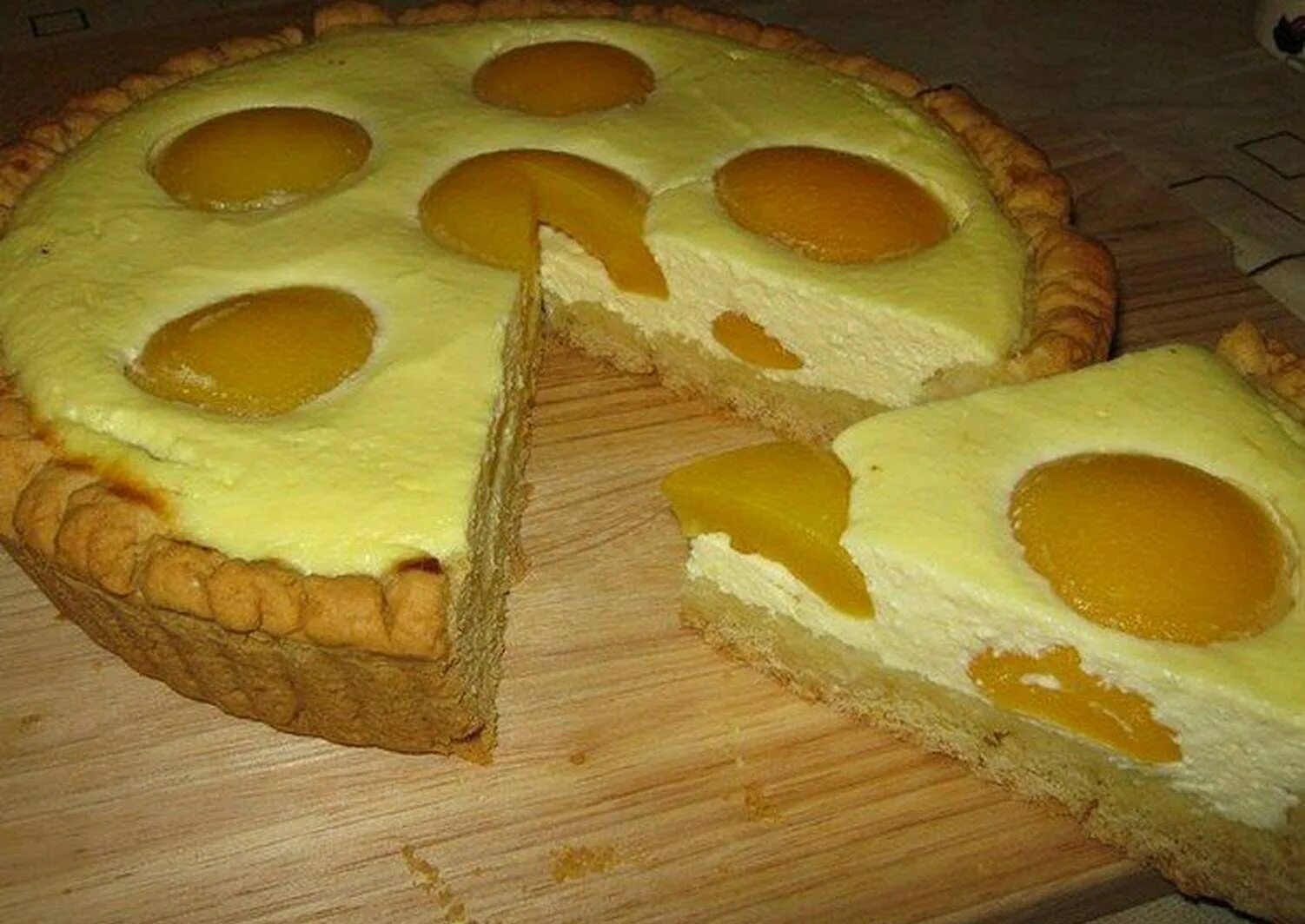 Рецепт пирога с персиками. Пирог с творогом. творожный пирог с персиками. пирог с персиками консервированными. творожный пирог с персиками консервированными.