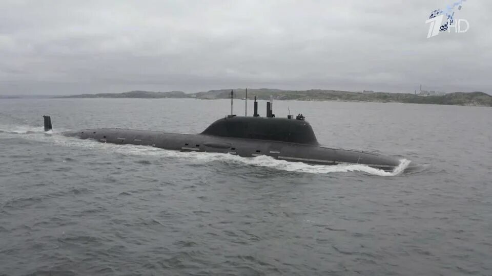 Крейсер "Александр III" и АПЛ "Красноярск" войдут в состав ВМФ РФ в 2023 году - 
