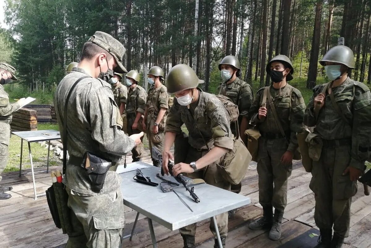 Учебный центр урала. Военный учебный центр. Тактико-специальное занятие это. Военный учебный центр Екатеринбург. Центр боевой специальной подготовки.