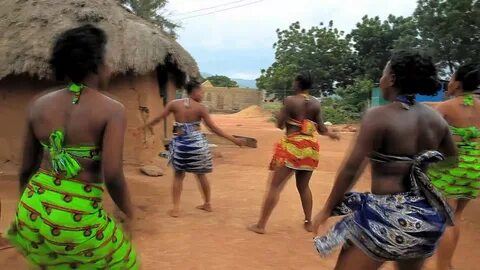 Topless dance