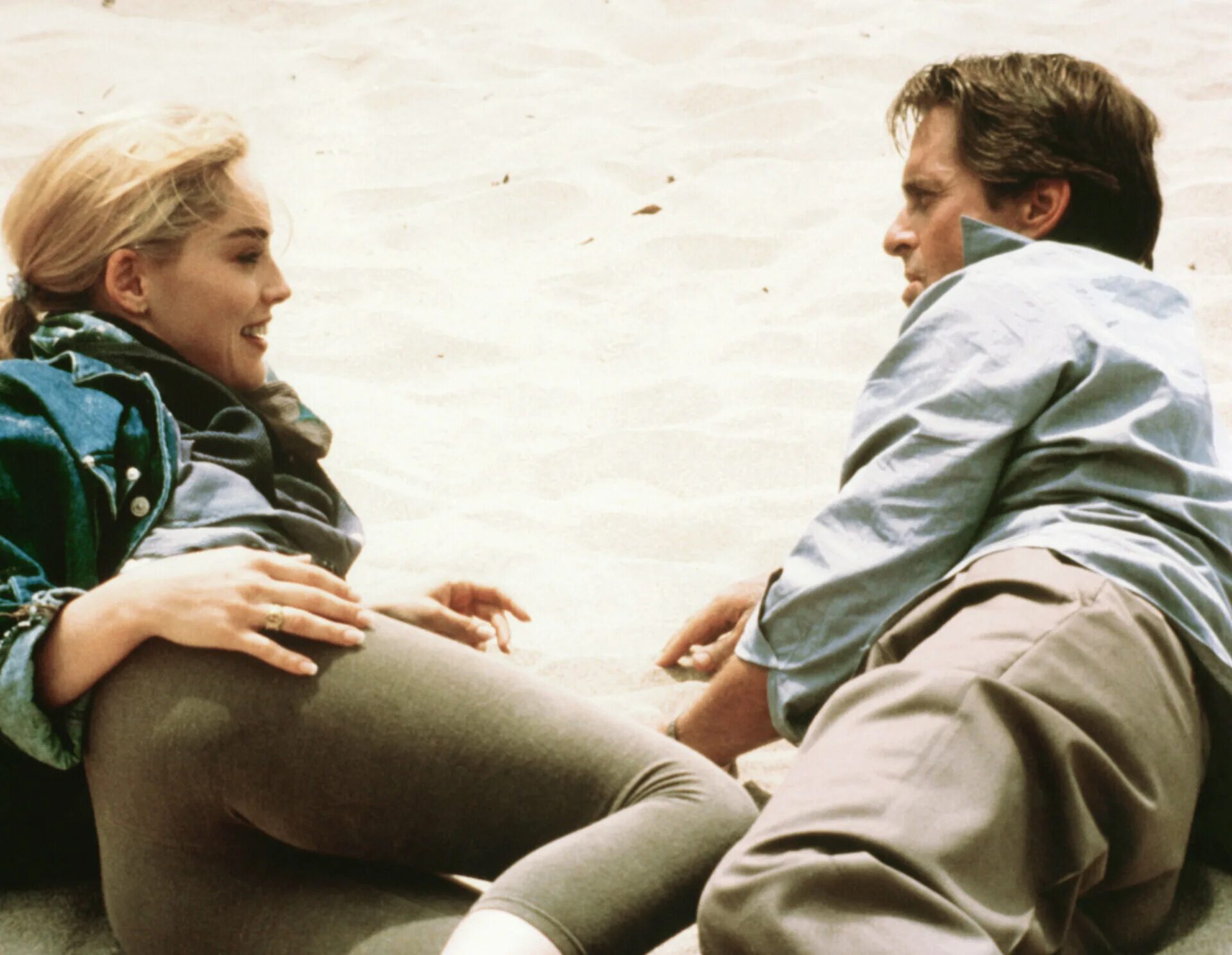 шэрон стоун основной инстинкт сцена. шэрон стоун 2006. в качестве основной инстинкт. шэрон стоун основной инстинкт 1992. в качестве основной инстинкт.