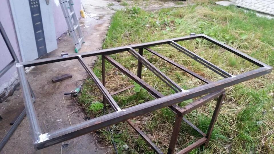 Каркас из профтрубы. Калитка из профильной трубы 20х40. каркас двери из профильной трубы 20х40. металлический каркас сварной 3500 4000. каркас ворот из профильной трубы 4020.