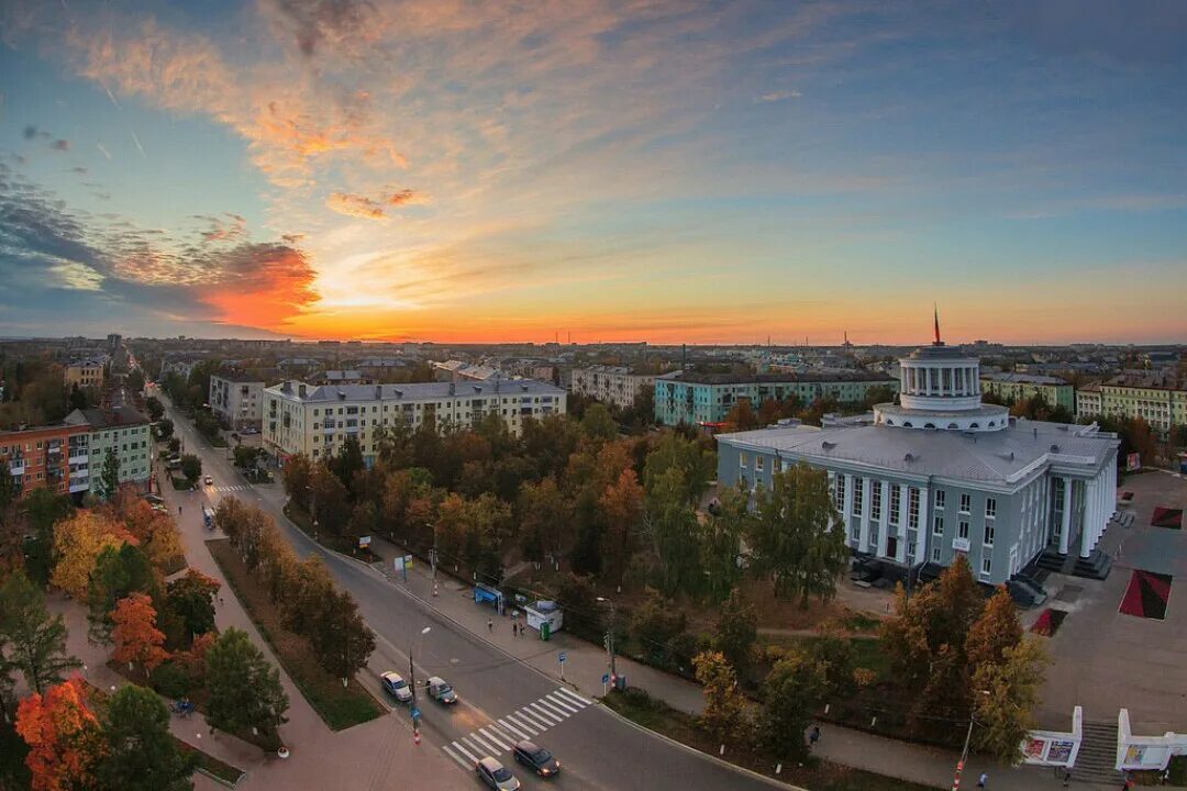 Г дзержинск ниж. Дзержинск центр города. Город Дзержинск Нижегородская область. Россия, Нижегородская область, Дзержинск. Дзержинский город Нижегородская область.