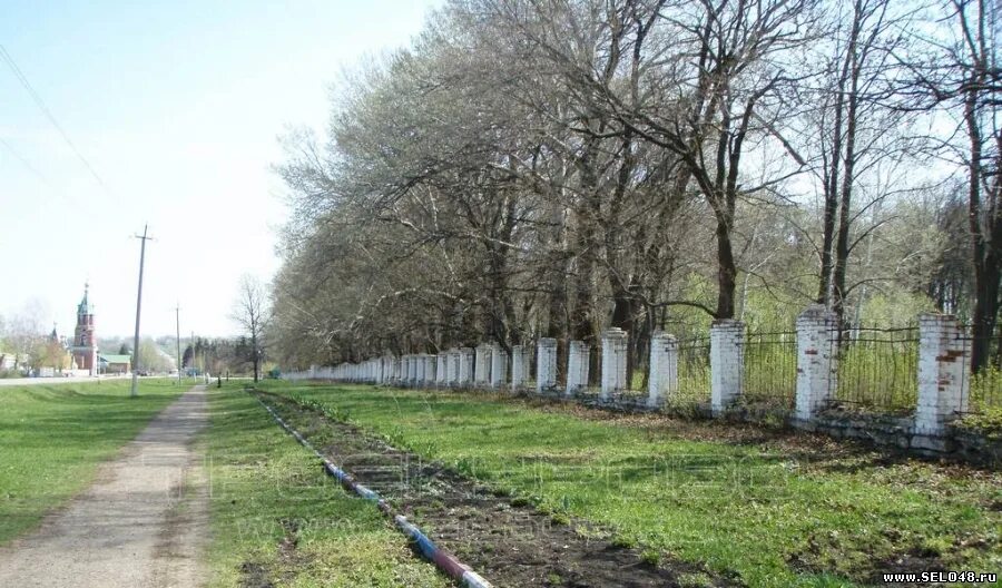 Погода в село троекурова. Троекуровская гэс. Троекурово липецкая область храм. Усадьба троекурово липецкая область. Парк в селе троекурово.