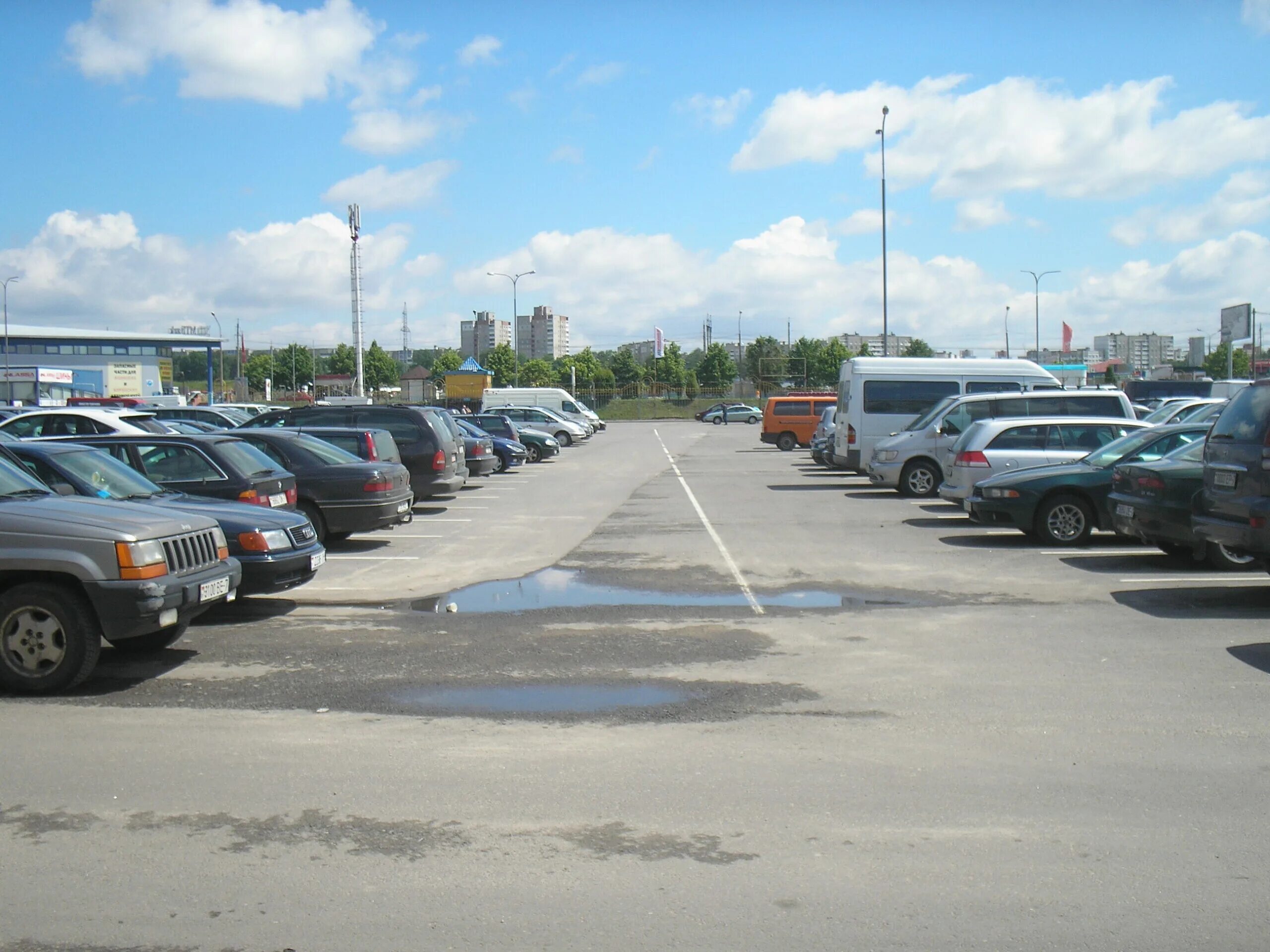 Рынок малиновка в минске. Авторынок малиновка. авторынок малиновка в минске.