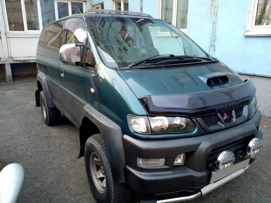 Mitsubishi Delica 1997. Mitsubishi Delica 1997 года. Мицубиси Делика 1997 года дизель. Мицубиси exceed 4вд. Купить мицубиси делику во владивостоке