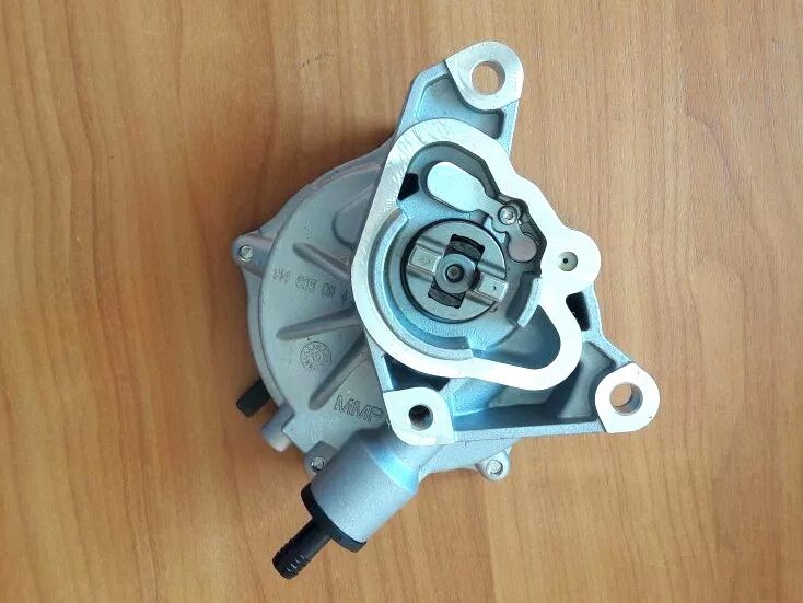 Насос вакуумный Газель 3302 двигатель Cummins ISF 2.8