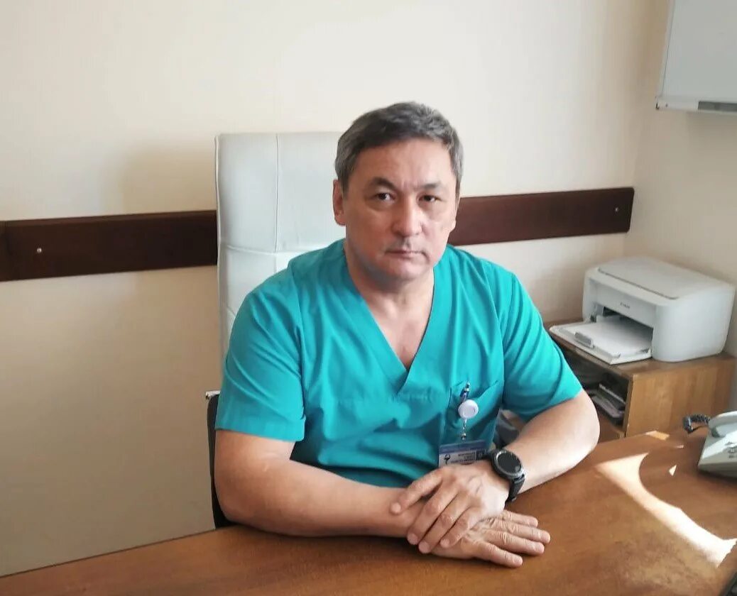 Заведующий онкодиспансера. Зав онкологическим отделением. заведующий отделением. заведующий онкологическим отделением. заведующей отделения.