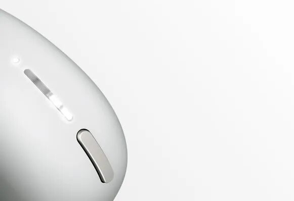 Айкос горит белым. Iqos 2.4 мигает белым и не заряжается. держатель айкос моргает белым. iqos 3 duos красный индикатор на держателе. айкос мигает белым.