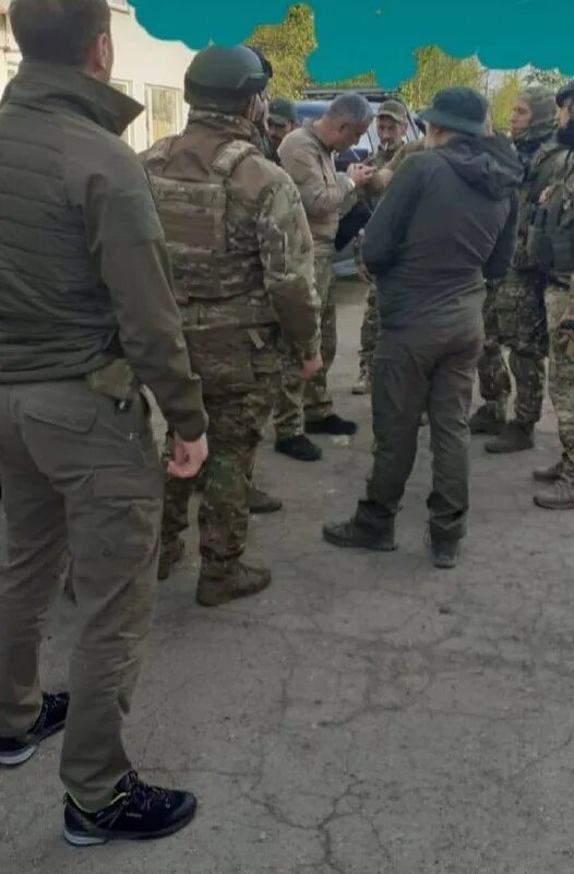 Российские военные на украине. Военком коковин пермского края. Чъребайы хъаергаенаег. Чъребайы хъаергаенаег. Добровольцы батальона терек.