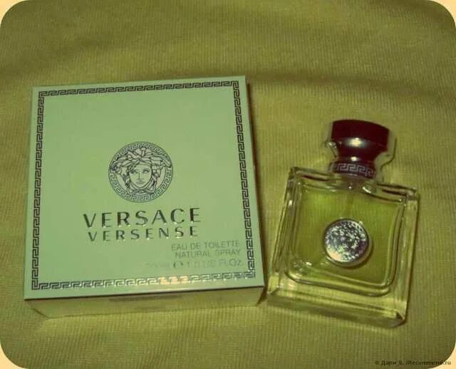 Версаче версенс. Versace versense w edt 50 ml. Versace versense 100ml edt. Версаче версенс духи женские 30 мл. Версаче духи женские зеленые.