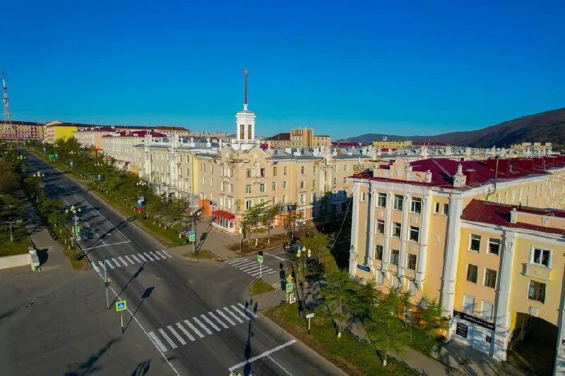 Дата рождения магадана. С днем рождения магадан открытки. День магадана. Магадан маяк dbl. Дата рождения магадана.