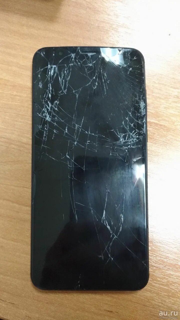 Разбитый экран xiaomi. Разбитый xiaomi redmi note 9 pro. xiaomi redmi note 7 разбит дисплей. разбитый телефон xiaomi redmi note 7. сяоми 7a redmi разбит экран.